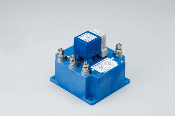 SPD for power supply of railway crossing equipment